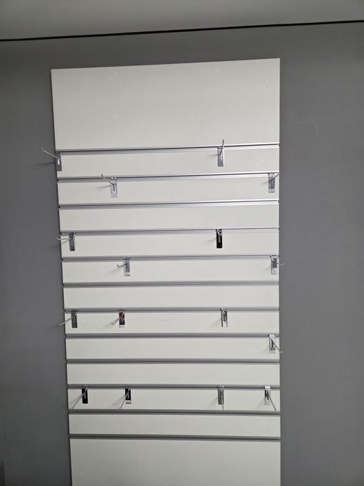 Panouri Slatwall