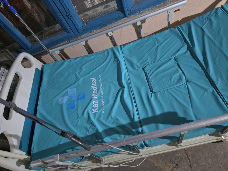 Медицинская кровать