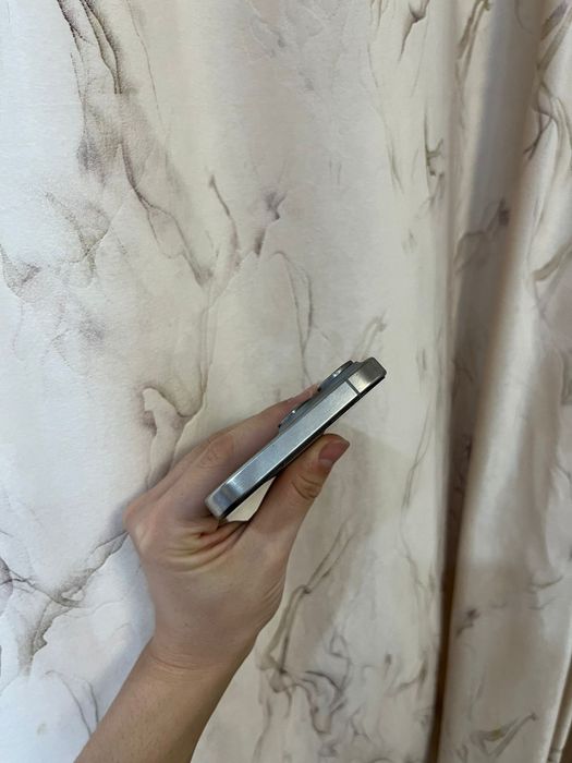 Продам айфон 15 про Макс