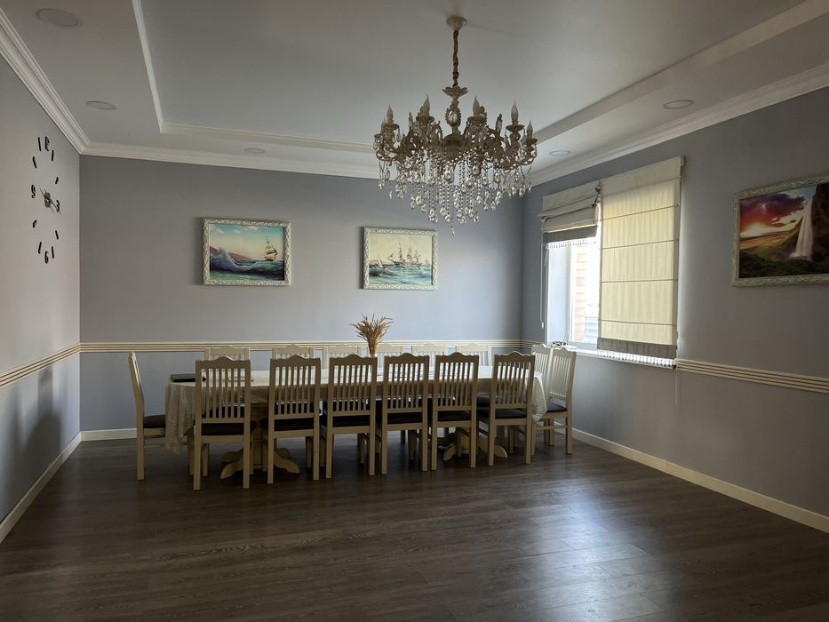 Дом с тепличным бизнесом