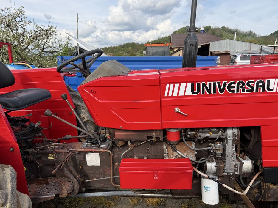 Tractor universal 533 DTC fabricatie 2003(carte de romania itp valabil )