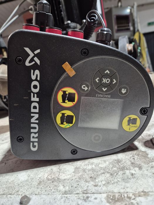 Pompa recirculare grundfos