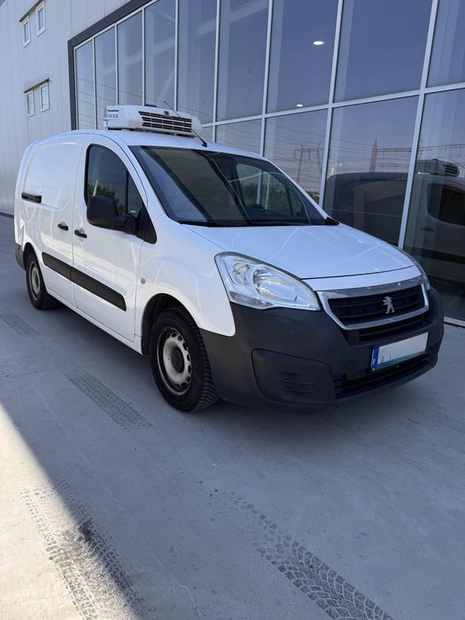 PEUGEOT Partner 2018 — imagine 3