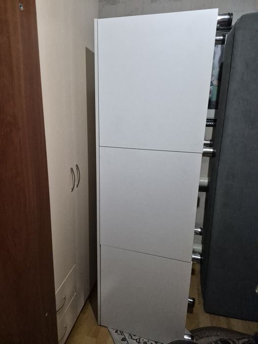 Продам напольную тумбу