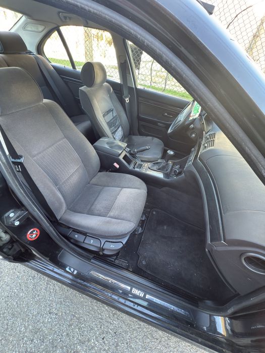 BMW 523i седан 1996 година