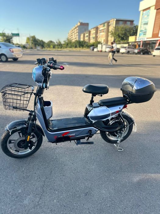 Choʻntak skuter  yangi 16 diska doʻkonga sotuvga keldi