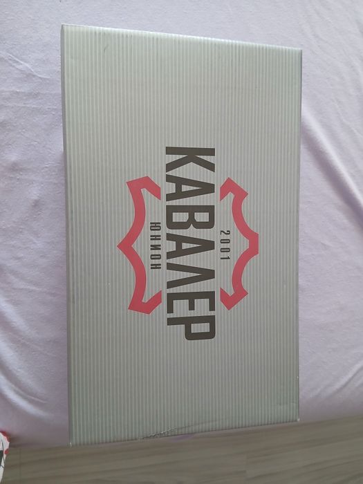 Нови мъжки обувки от естествена кожа