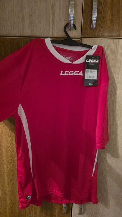 Tricou legea Marimea L si M