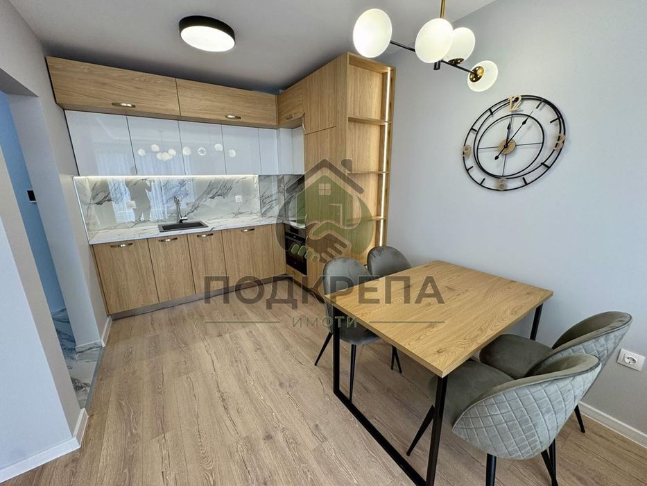 Изцяло обзаведен 2 стаен апартамент до Парк Макс и Нептун