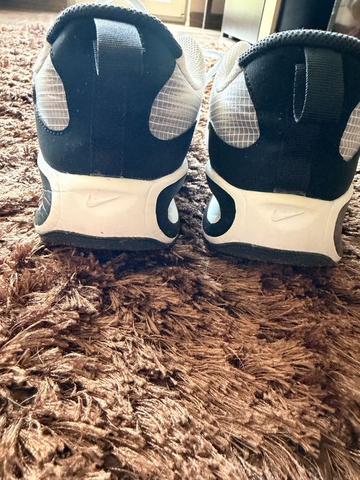 Nike маратонки 38 размер