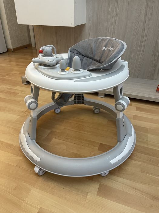 Детский ходунок BabyWalker