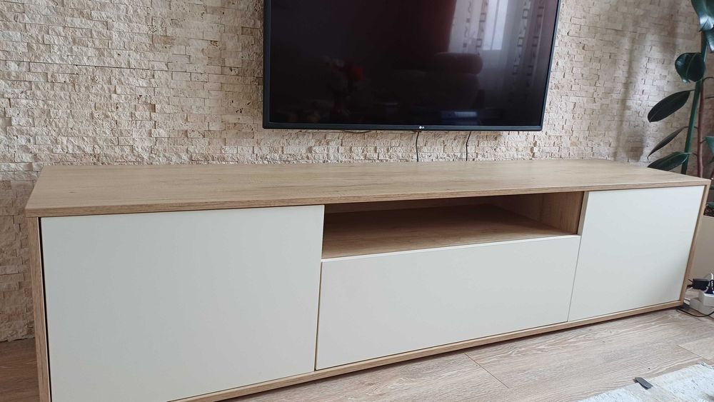 Mobilier living-comoda