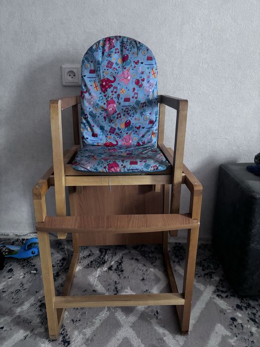 Стул для кормления