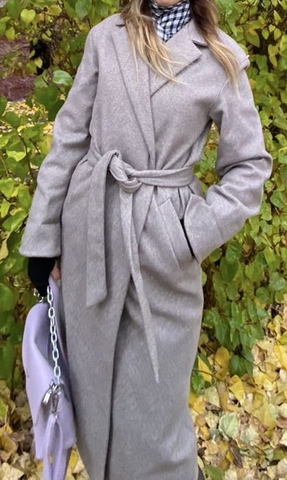 Пальто тёплое