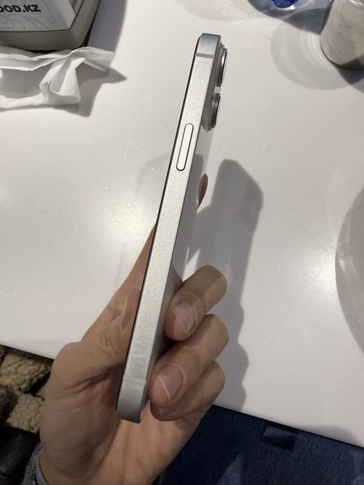 Продам IPhone 14 128GB