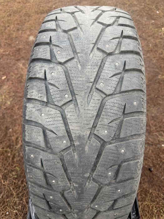 Резина Якогама 285/65 R 17