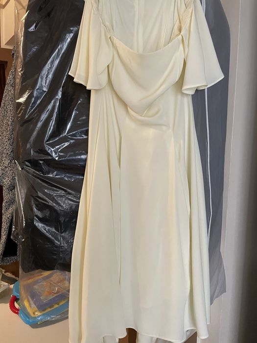 Rochie eleganta alba