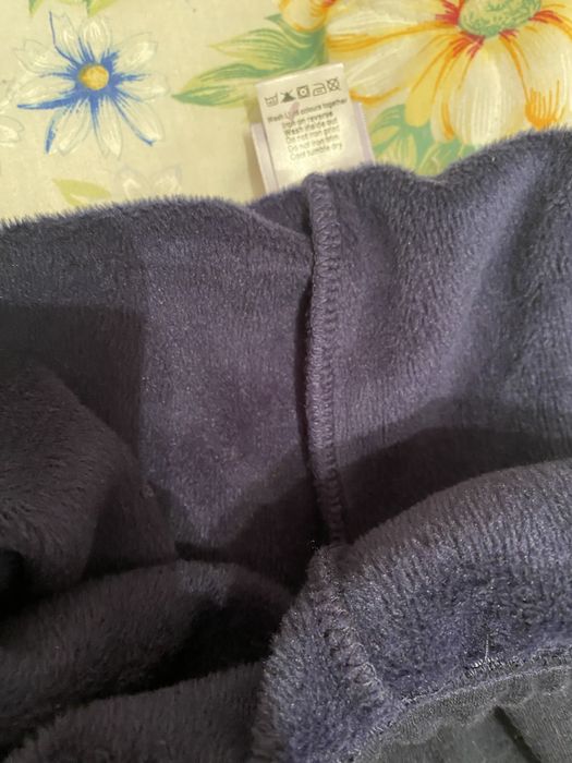 Продам теплые джинсы на мальчика