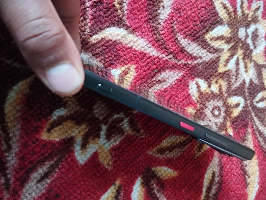 Nubia Z 70 Ultira