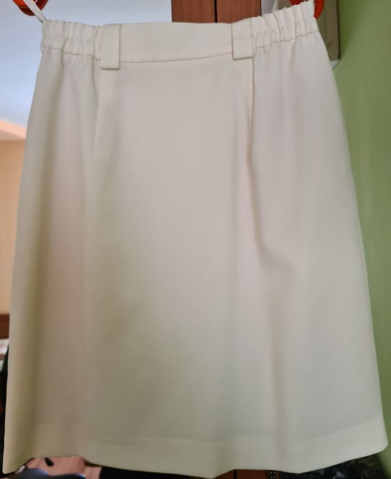 Дамски костюми размер 42