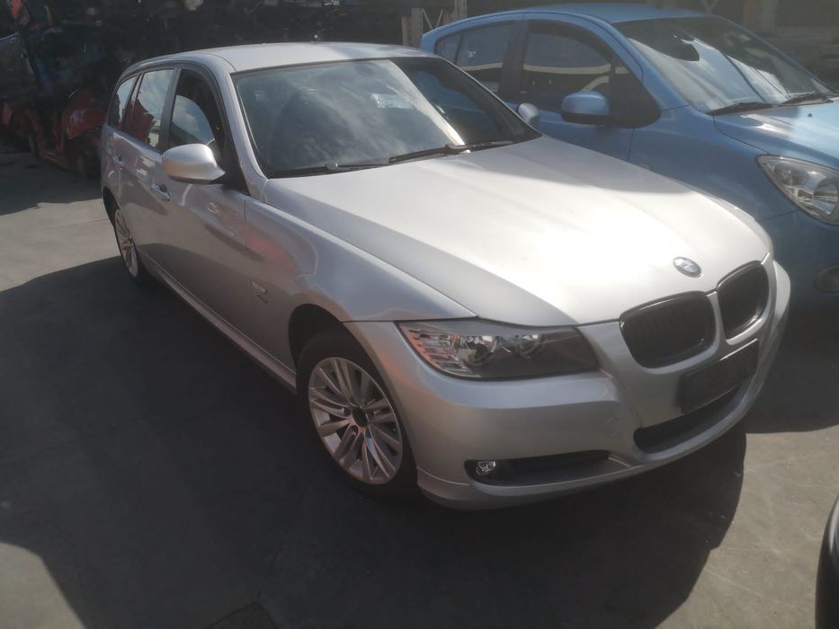 Dezmembrez bmw e90 e91