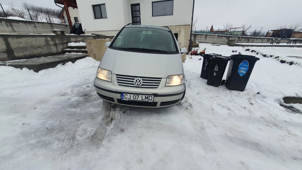 VW Sharan 2008, 20,140 cai