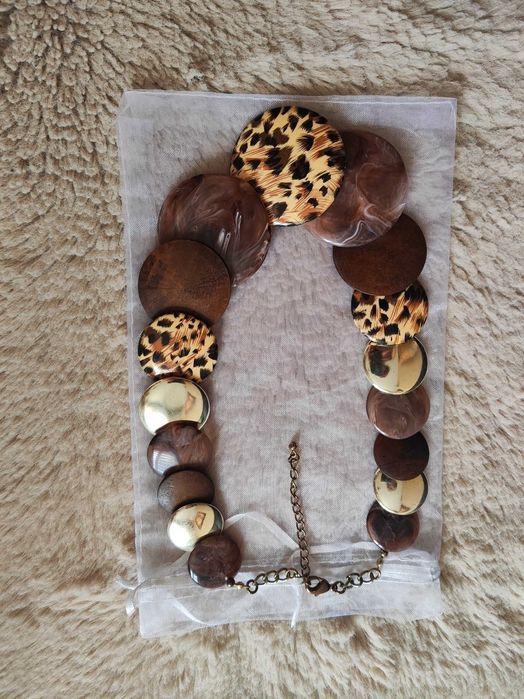 Сет Колиета-аксесоари -10 броя изображения от различни модели