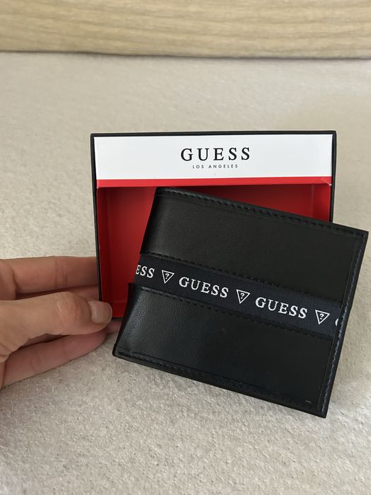 Портфейли Michael Kors и CK и Guess
