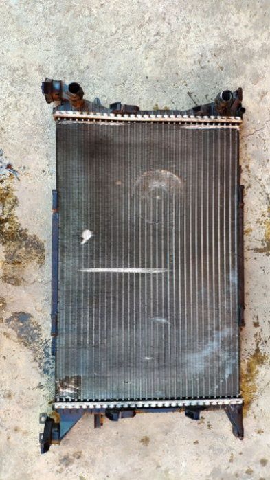 Очиларка вентилатори радиатор интеркулер за Ауди Audi A4 A5 A6 Q5 2.0