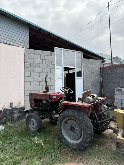 Трактор китайский