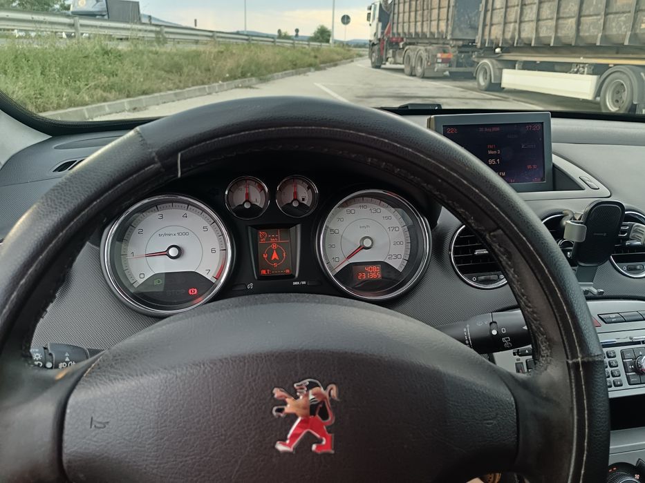 Vând Peugeot 308