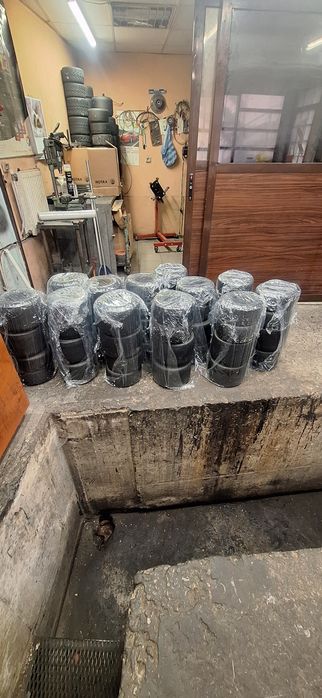 Гуми за състезателен картинг няколко комплекта договаряне