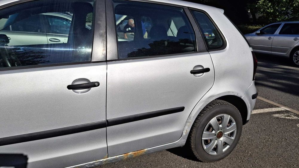 Vând Volkswagen Polo, benzina, motor 1.4, 2006, 189000 km