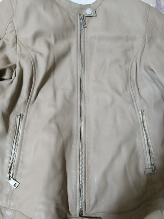 Geacă piele naturala marca Freaky Hation,mărimea L.