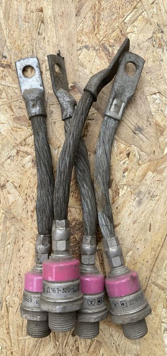 Диоды выпрямительные Д161 320