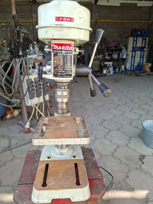 Сверлильный станок