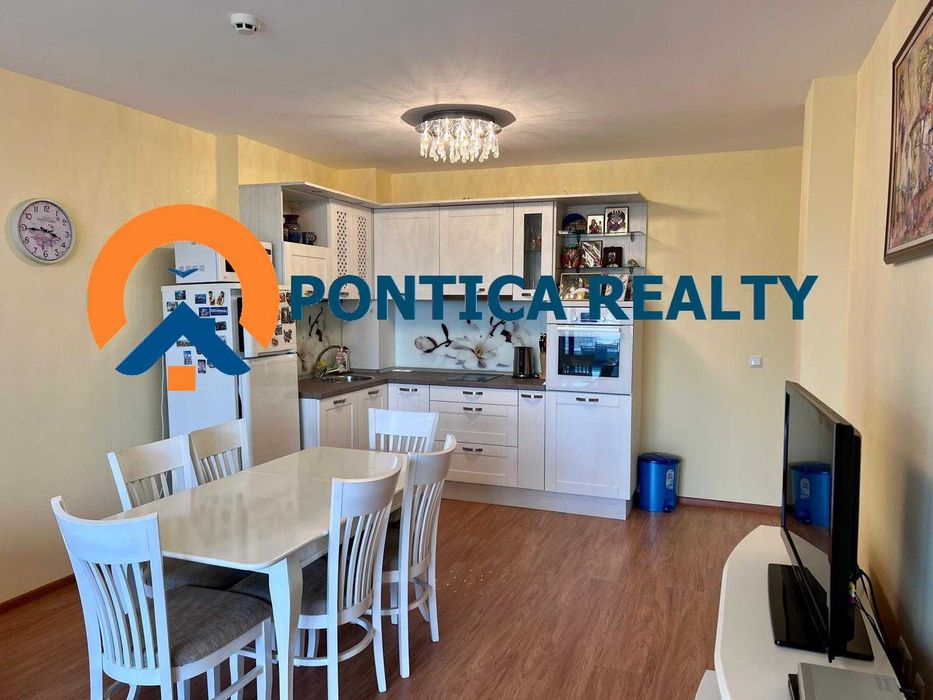 Двустаен апартамент в Слънчев Бряг на първа линия