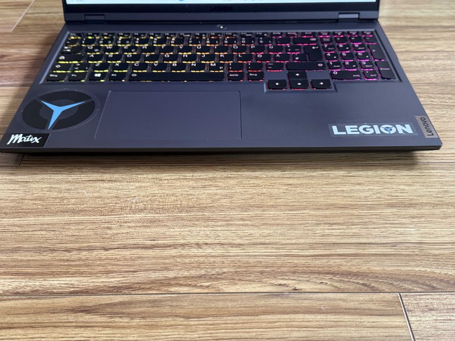 2.5k 165Hz Legion Pro 16`Ryzen 7-5800H/RTX 3070/32GB RAM/512GB SSD/RGB