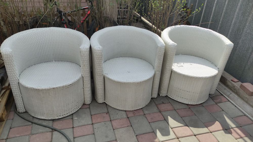 Продам кресла из ротанга