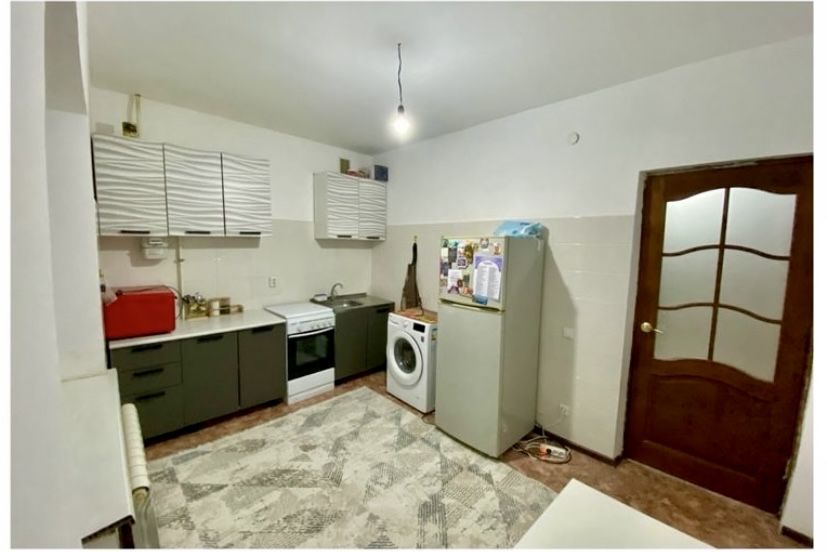 Продам 1 комнат кватиру