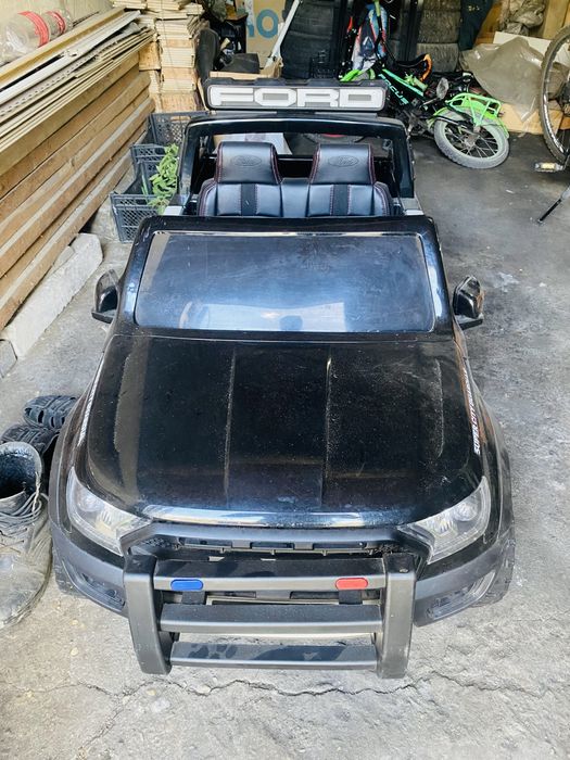 Продам автомобиль детский