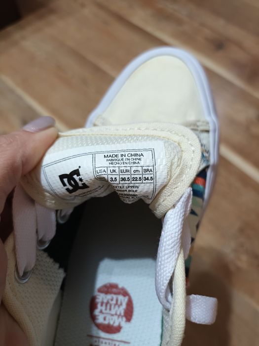 Шарени кецове 36 номер