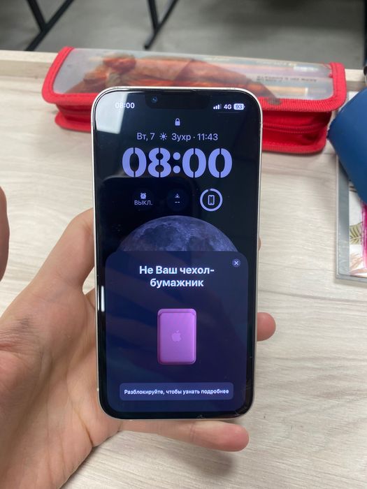 Продаю оригинальный Apple wallet