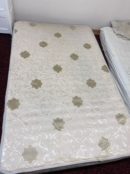 Матрасы для сна в хорошем состоянии
