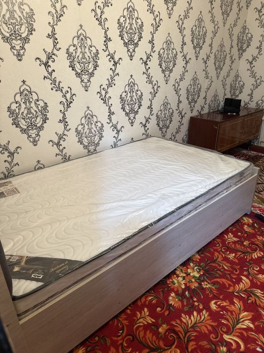 Bir kishilik kravat sotiladi