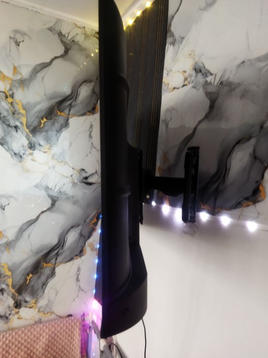 Продам телевизор андроид смарт ТВ wisdom share