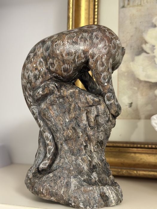 Sculptura unicat in piatra