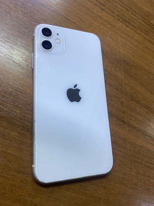 Продам iPhone 11 128gb.