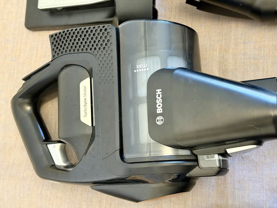 Пылесос  Bosch Unlimited 8 Gen2 ProParquet