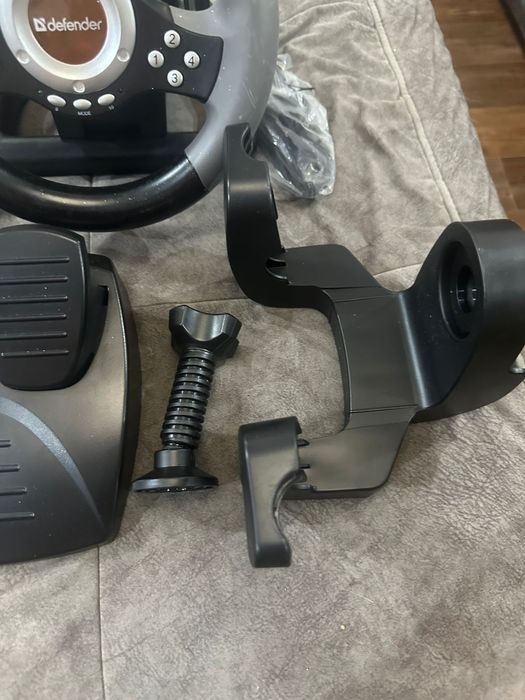 Игровой руль комплект